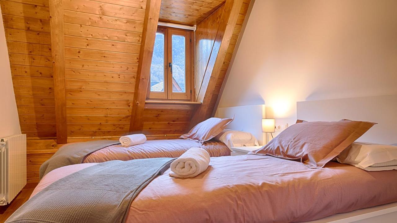 Appartamento Saplan Real Estate Saubaga Bossòst Esterno foto